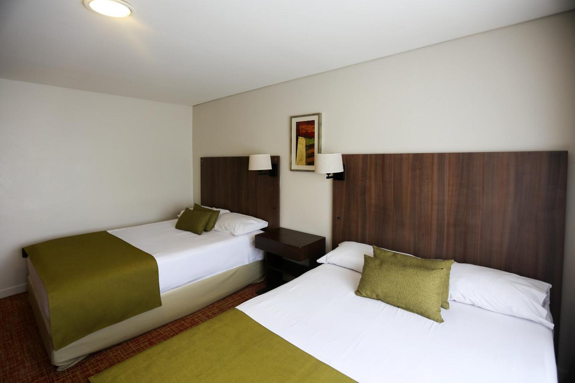 Hotel Bahia Redonda El Calafate Exterior photo